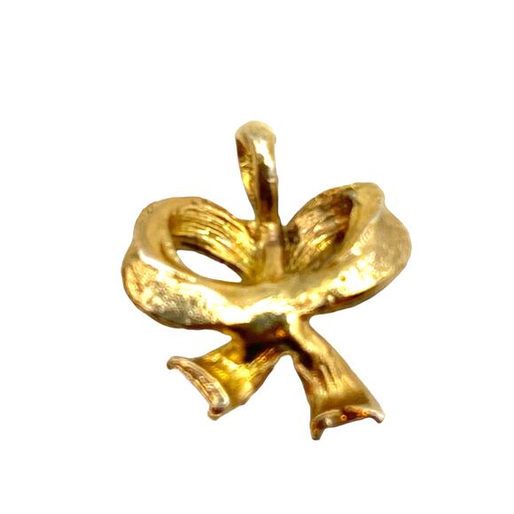 Vintage Gold tone bow with Pearl pendant - Picture 4 of 8